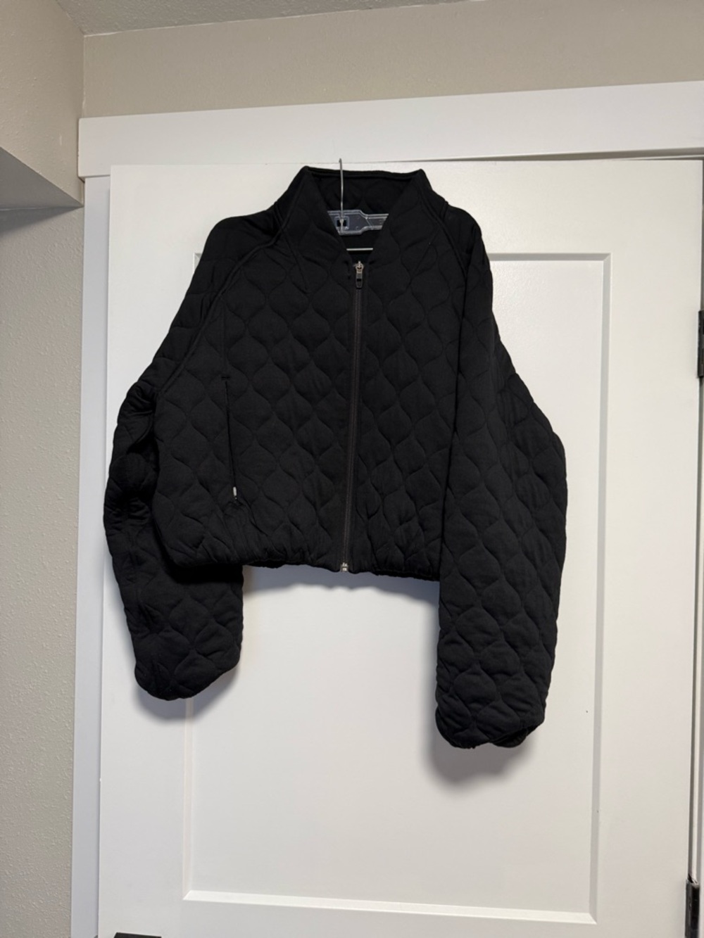 Lululemon Quilted Bomber Jacket Black Size 8 - Picture 3 of 6